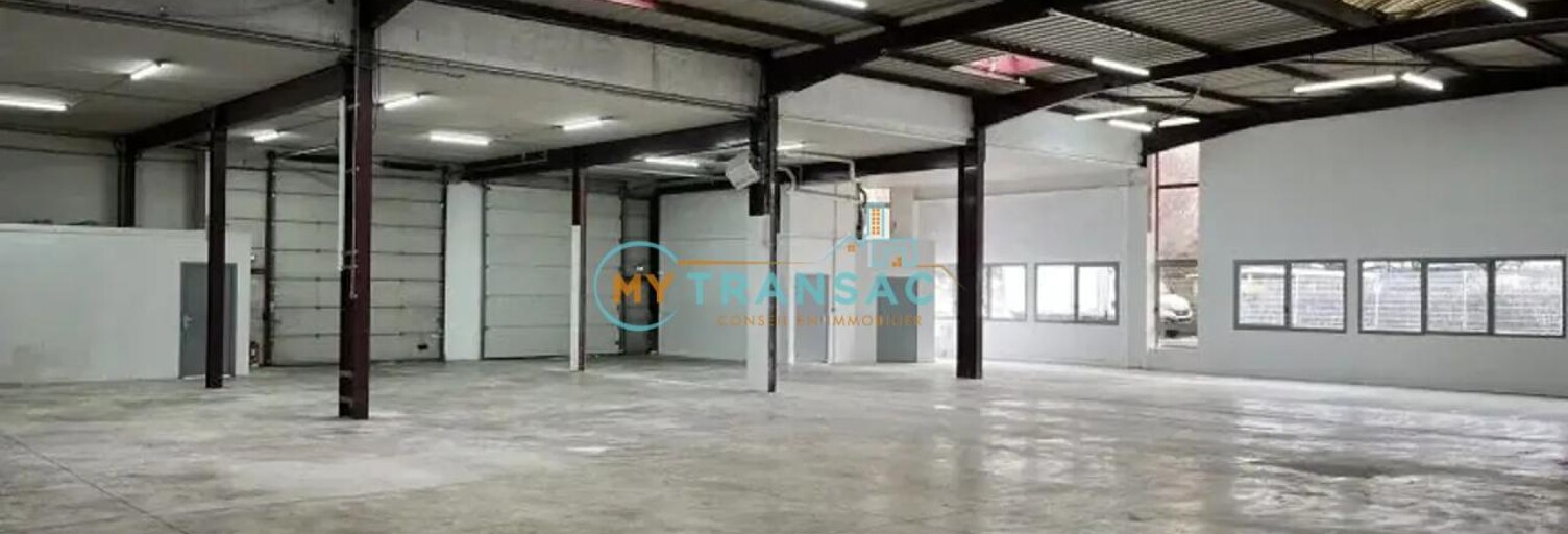 Local industriel  1044 m² à louer à Le Blanc-Mesnil (93150)