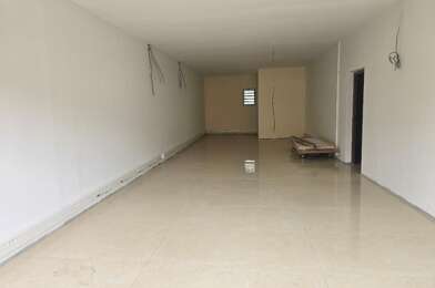 Commerce  2967 €