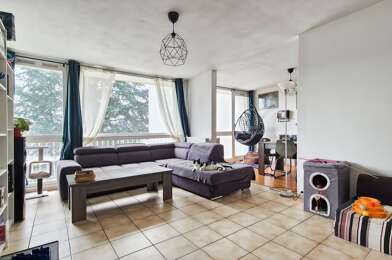 Appartement 4 pièces 180000 €