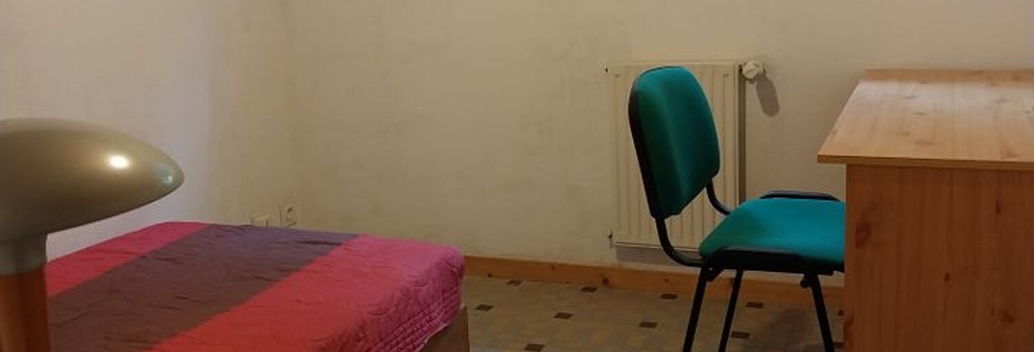 Appartement 1 Pièce 30 m² à louer à La Roche-sur-Yon (85000)