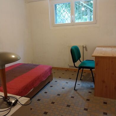 Appartement 1 pièces 450 €