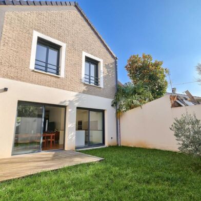 Maison 5 pièces 649000 €