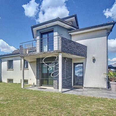 Maison 5 pièces 399000 €