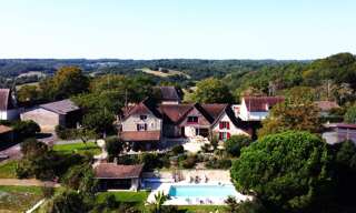 Maison 16 Pièces 330 m² à vendre à Thenon (24210)