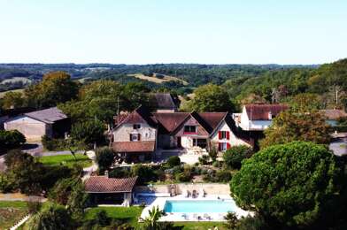 Maison 16 pièces 619000 €