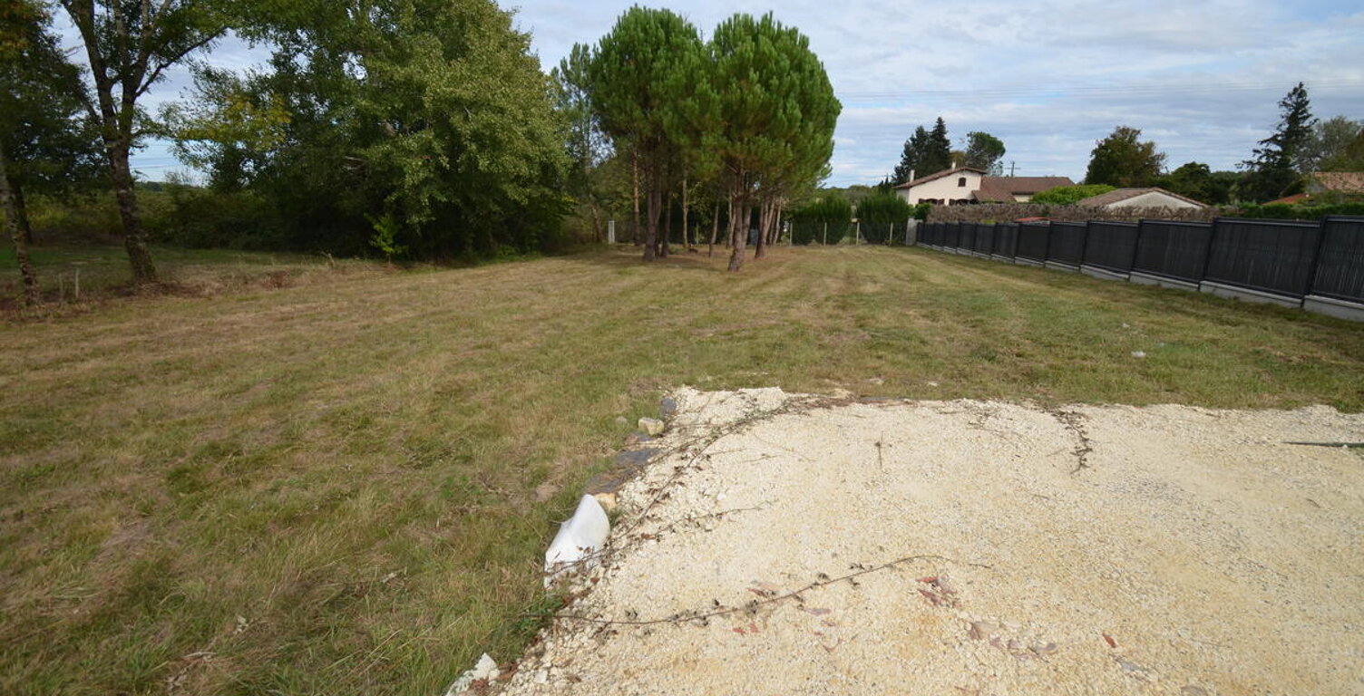 Terrain — photo 1