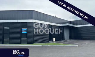 Commerce  187 m² à louer à La Brède (33650)