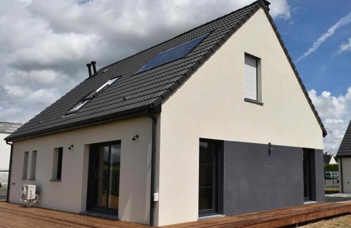 Maison traditionnelle à étage, familiale et spacieuse avec étage. — photo 3