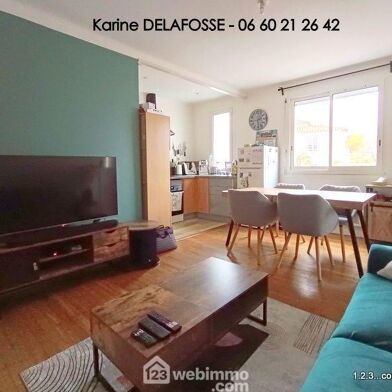 Immeuble  228700 €