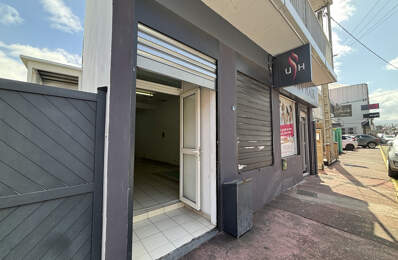 À LOUER - LOCAL COMMERCIAL - SAINT-LOUIS — photo du bien