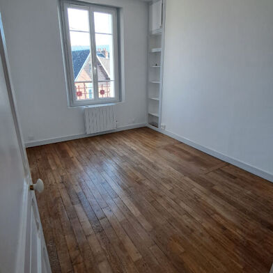 Appartement 2 pièces 660 €