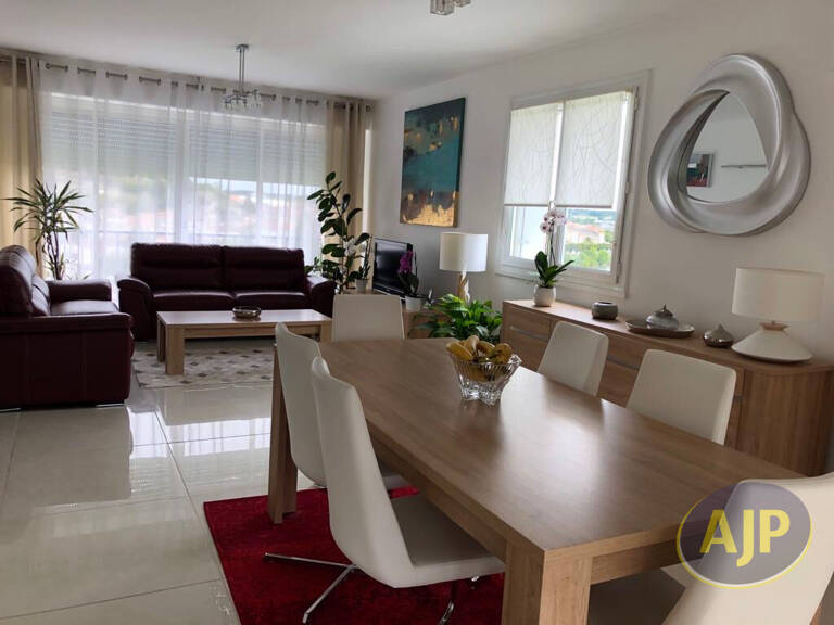 Appartement Saintes — photo 1