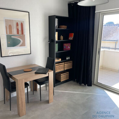 Appartement 2 pièces 650 €