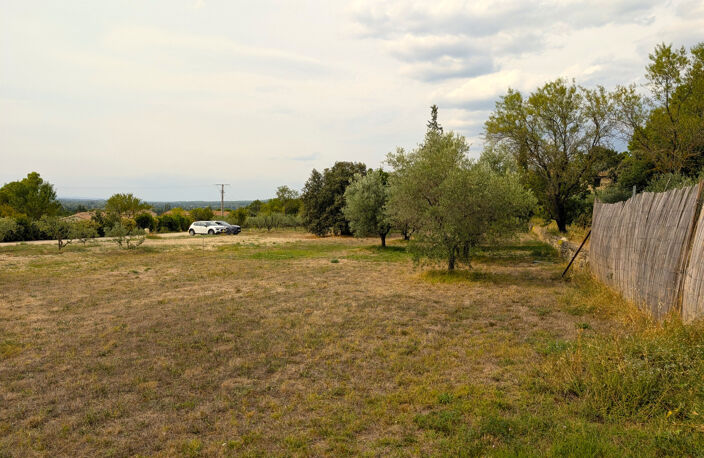 Dept 84 - Lagnes - Beaux terrains à bâtir — photo 2