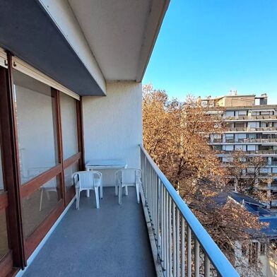 Appartement 3 pièces 1050 €