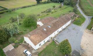 Maison 10 Pièces 300 m² à vendre à Coulombiers (86600)