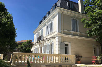 Maison 9 pièces 1300000 €