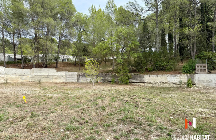 Terrain constructible de 327  m2 viabilisé — photo 2