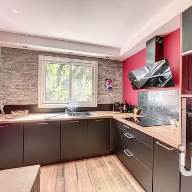 Appartement 3 pièces 140000 €