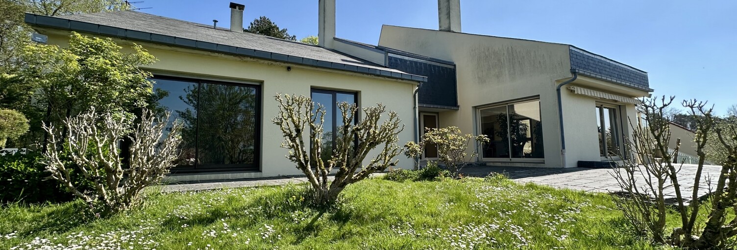 Maison 11 Pièces 378 m² à vendre à Souppes-sur-Loing (77460)