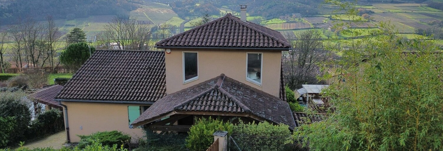 Maison 8 Pièces 157 m² à vendre à La Roche-Vineuse (71960)