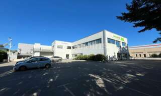 Bureau  120 m² à louer à Éguilles (13510)