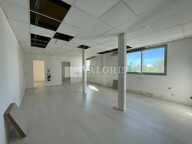 BUREAUX à LOUER — photo 2