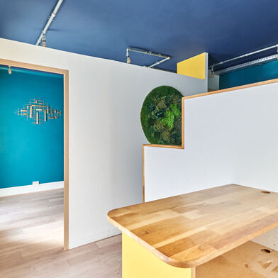 Commerce  440000 €