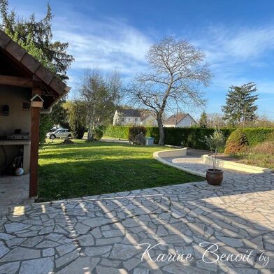 Maison 9 pièces 684000 €