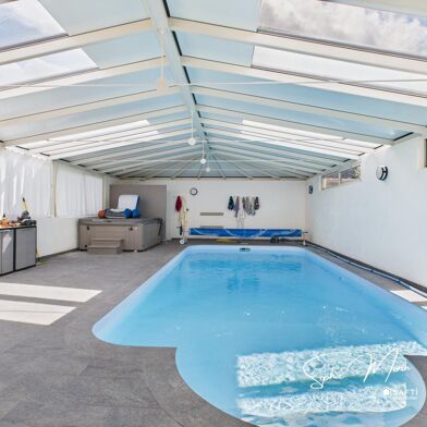 Maison 9 pièces 399500 €