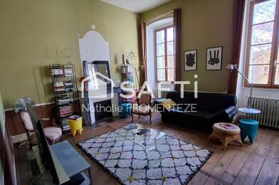 Appartement 7 pièces 246000 €