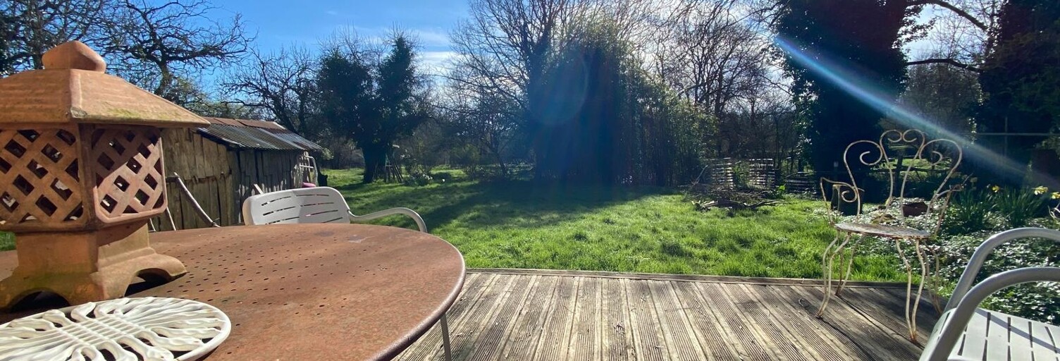 Maison 8 Pièces 180 m² à vendre à Exireuil (79400)