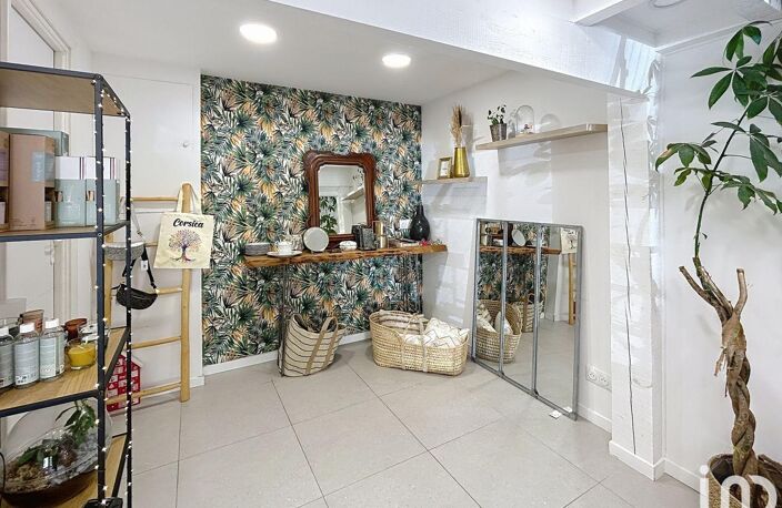 Vente Boutique/Local commercial 67 m&sup2; — photo 3