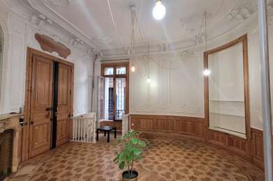 Bureau 2 pièces 900 €