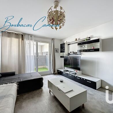 Appartement 3 pièces 225000 €