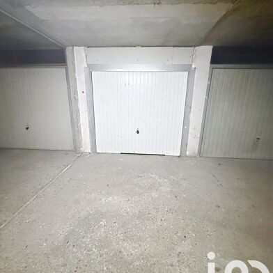 Garage  14000 €
