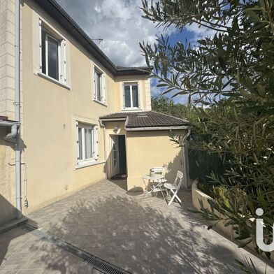 Maison 4 pièces 253000 €