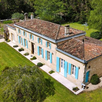 Maison 10 pièces 599000 €