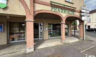 Commerce  288 m² à vendre à Étival-Clairefontaine (88480)