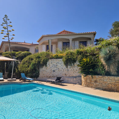 Maison 6 pièces 840000 €