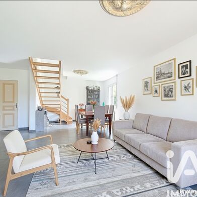 Maison 6 pièces 220000 €