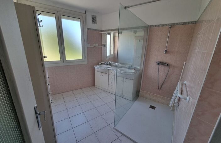 Vente maison 5 pièces 110 m² Pamiers (09100) — photo 3