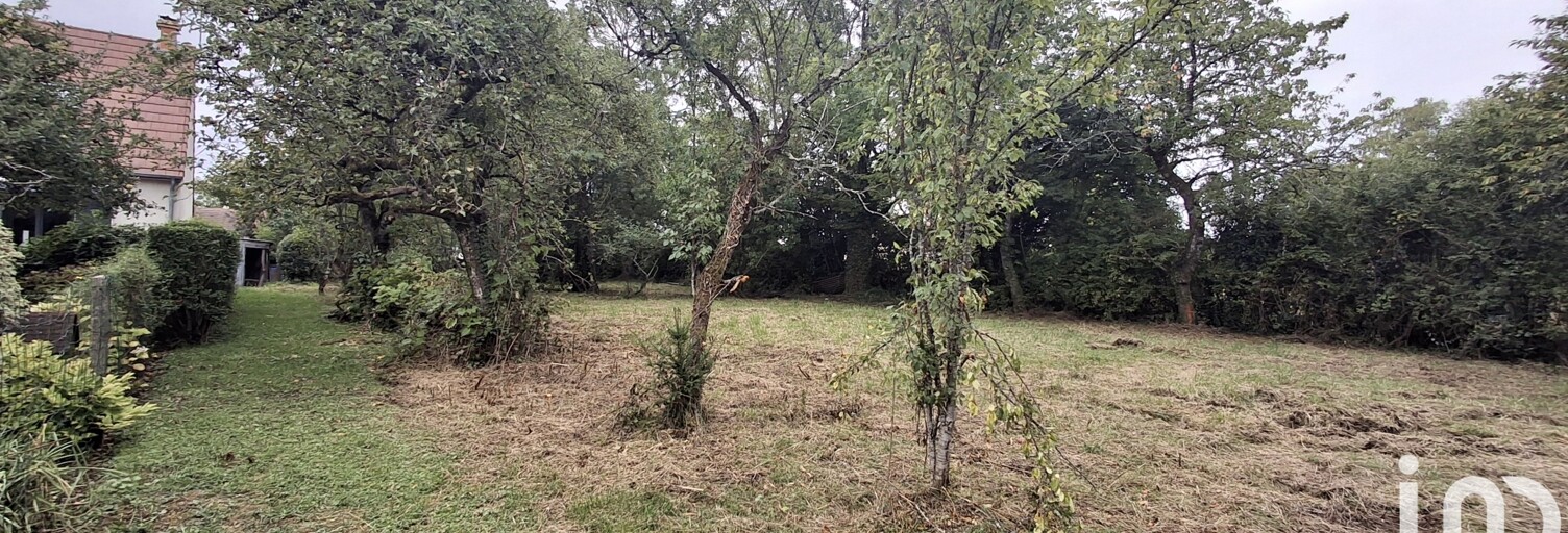 Terrain  2600 m² à vendre à Les Aix-d'Angillon (18220)