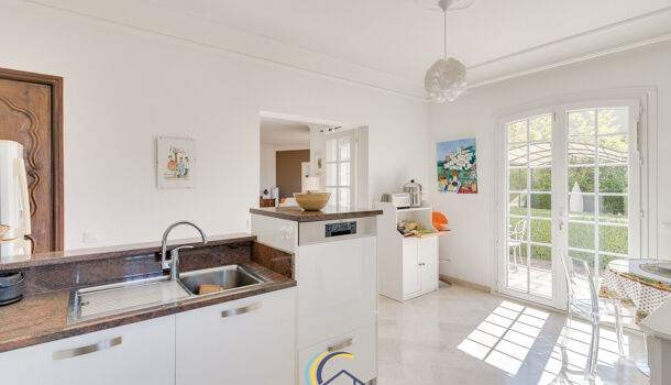 Propriété 7 pièces  à vendre Allauch 13190