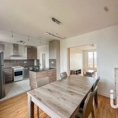 Appartement 4 pièces 244000 €