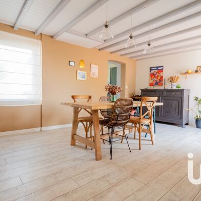 Maison 4 pièces 300000 €