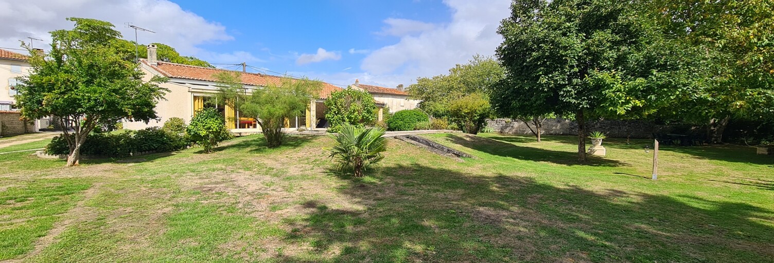 Maison 5 Pièces 130 m² à vendre à Varaize (17400)