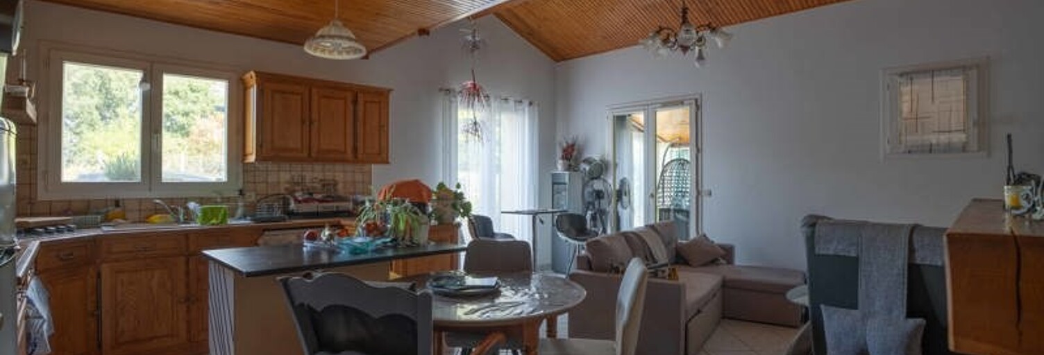 Maison 4 Pièces 120 m² à vendre à Le Fouilloux (17270)