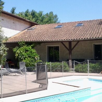 Maison 9 pièces 830000 €