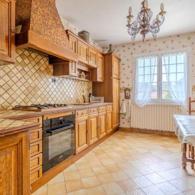 Maison 7 pièces 398000 €